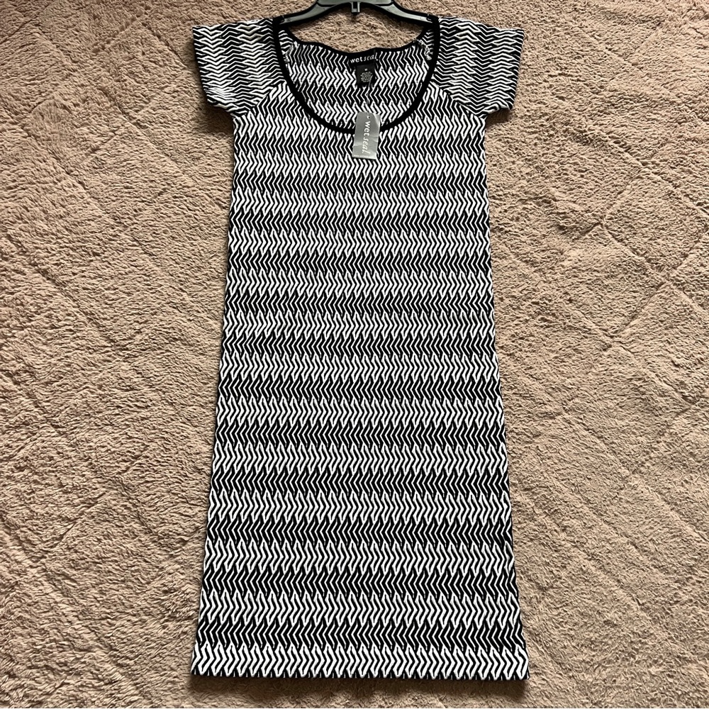 NWT Wet Seal ZigZag Stretchy Bodycon Dress Preppy Minimalist Retro Size M